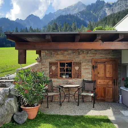 Haus Adrian * Wald am Arlberg
