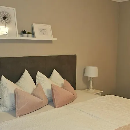 Haus Adrian Appartement Wald am Arlberg